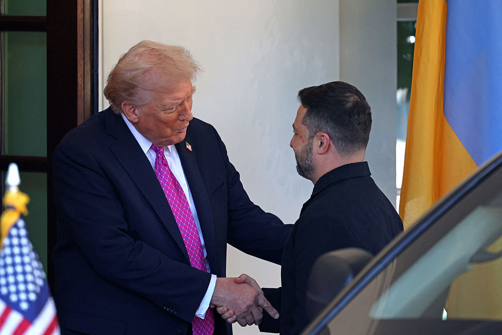 Trump, Zelensky Meet at White House as Kiev Seeks Tomahawk Missiles