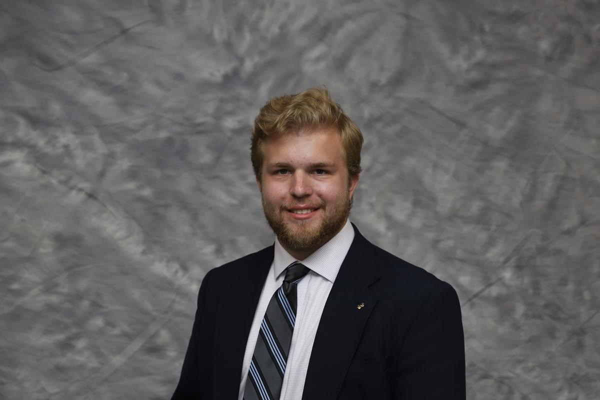 Jacob Hiles headshot