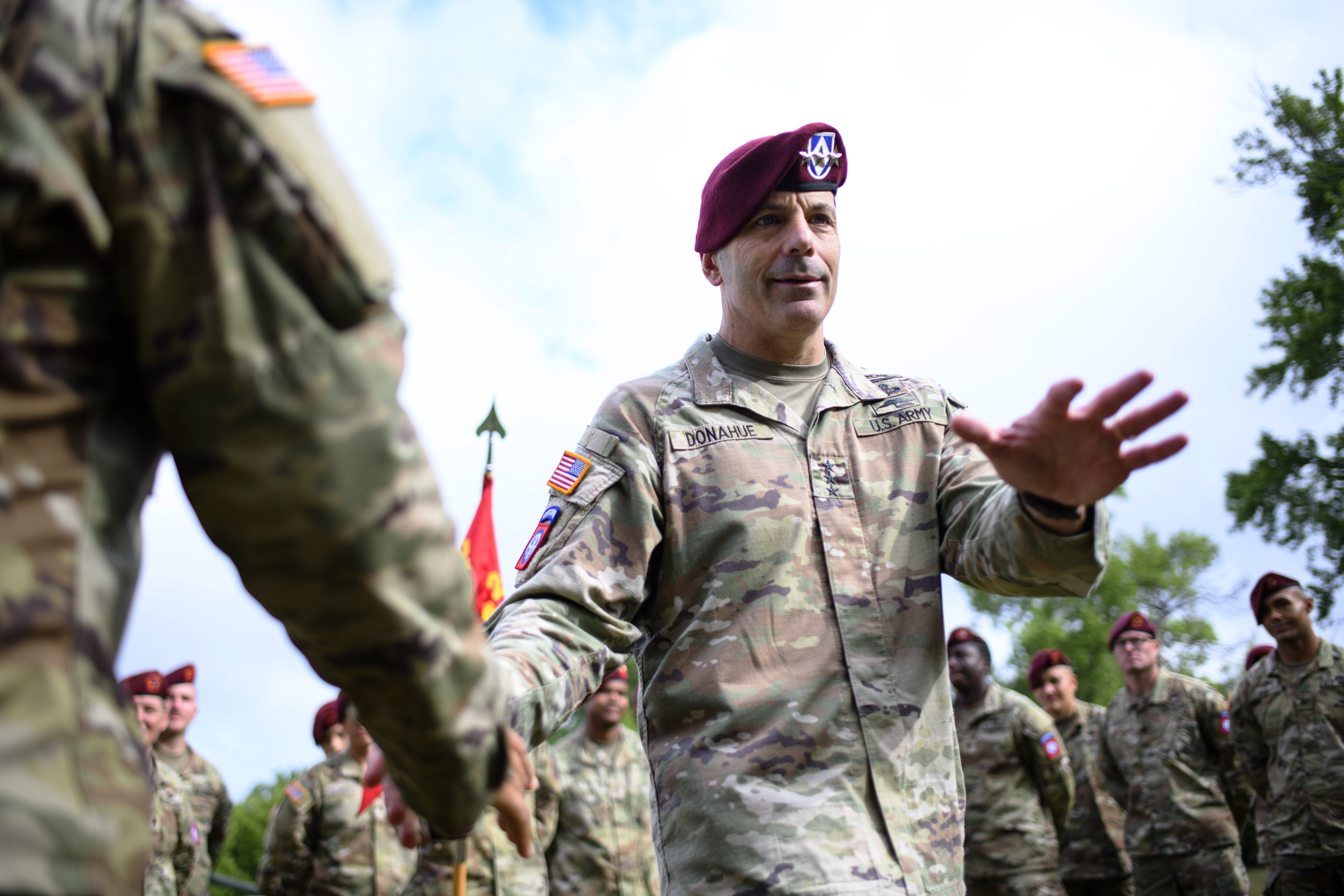 Army Europe and Africa Commander Relinquishes Command After 18 Months
