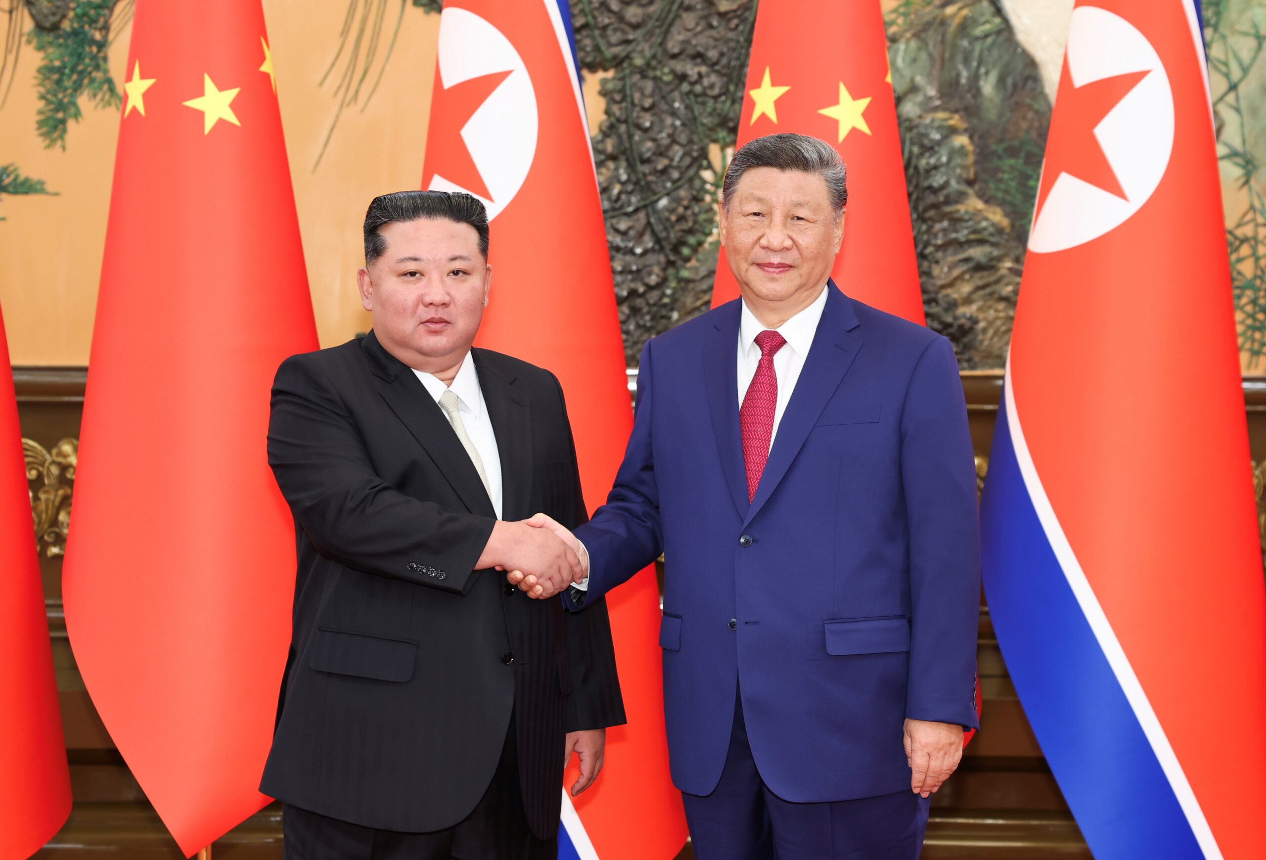 China’s Xi Visits North Korea, Hails Countries ‘Traditional Friendship’ China’s Xi Visits North Korea, Hails Countries ‘Traditional Friendship’