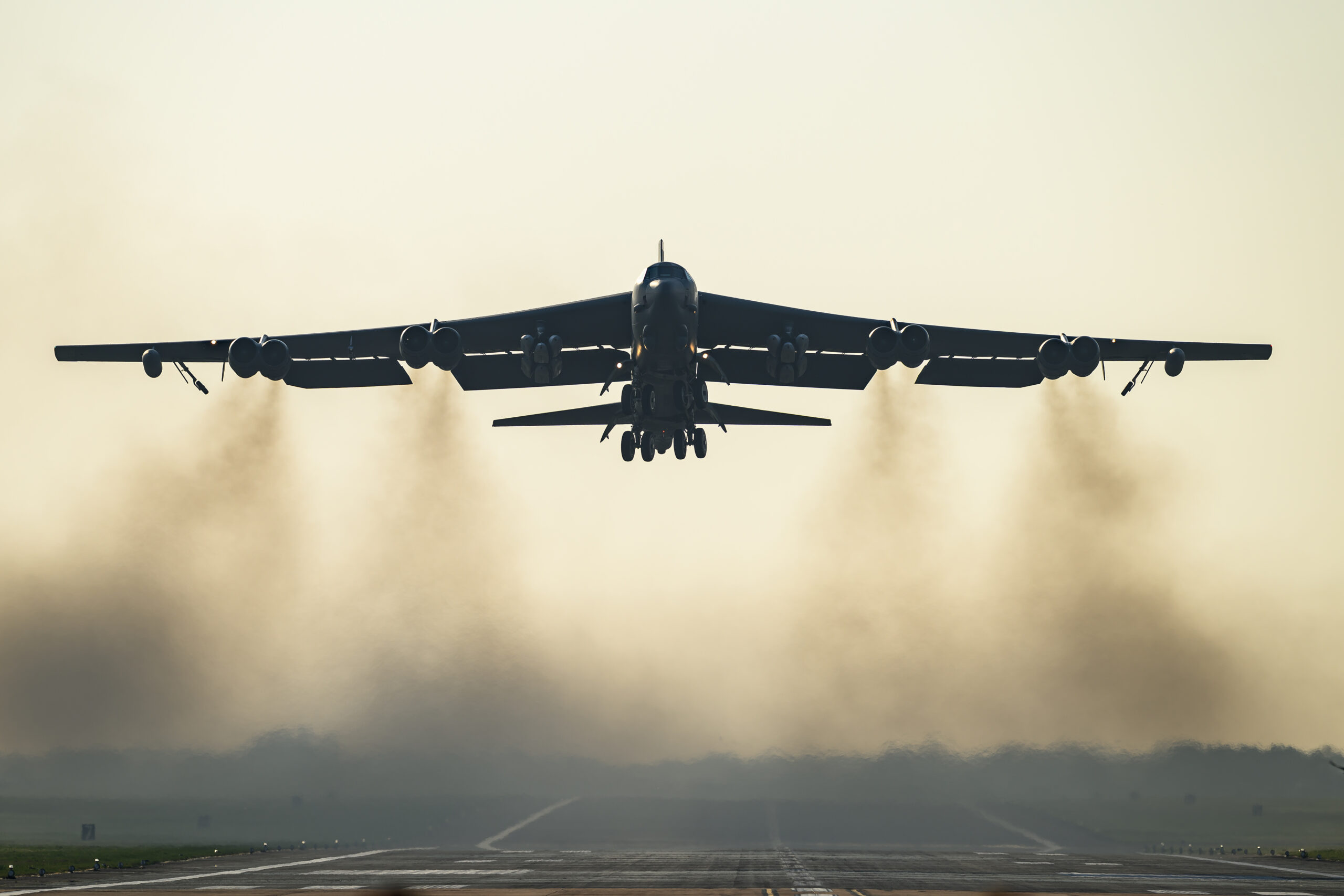 Eight Dead in B-52 Bomber Crash