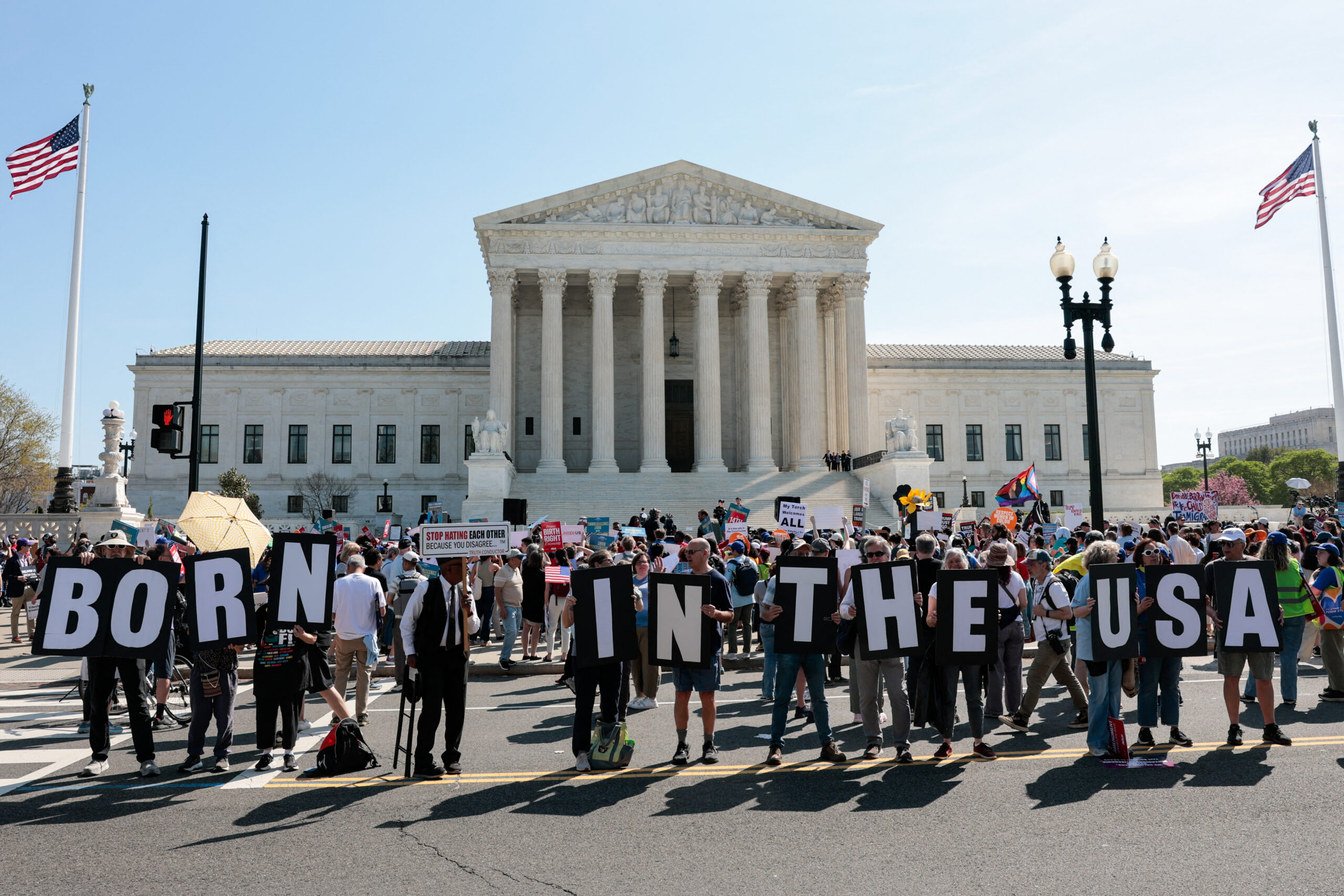 US-POLITICS-TRUMP-SCOTUS-CITIZENSHIP
